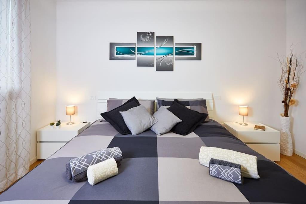 Center Aviano Comfort Suite Free Parking Wifi エクステリア 写真
