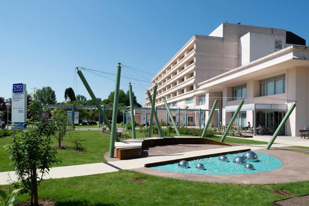 Center Aviano Comfort Suite Free Parking Wifi エクステリア 写真